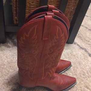 Laredo Snip toe Madison Western boots